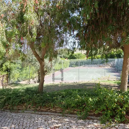 Spacious Penthouse Near Porto De Mos In Lagos